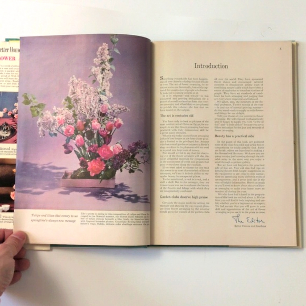 Better Homes & Gardens: Flower Arranging - 1957 - Picture 6 of 16